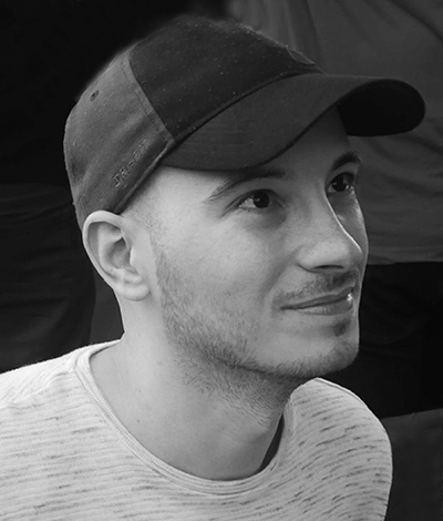 Photo NB HD Ariel HOLZL